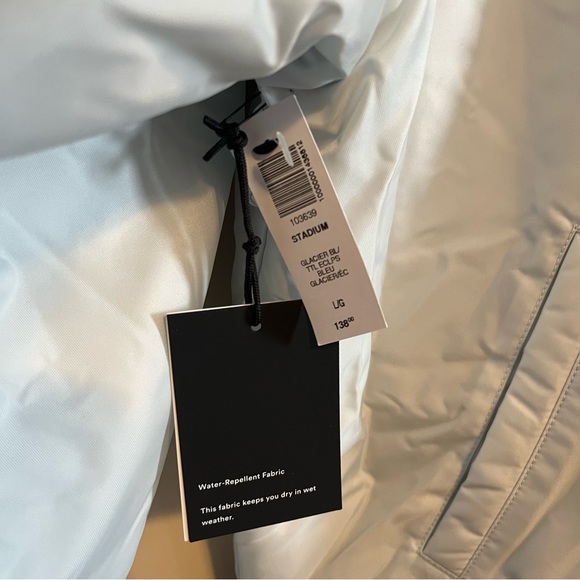 Aritzia TNA Varsity Stadium Jacket - Light Blue, Women’s Large - Picture 5 of 5